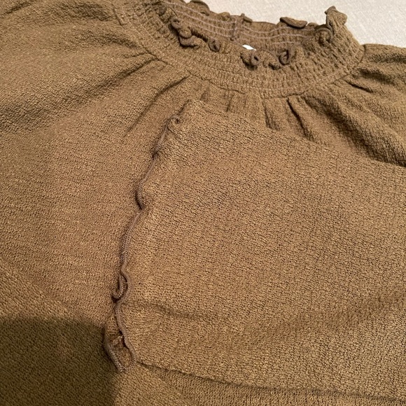 Madewell Texture & Thread Smocked neck Top Sz M - Picture 3 of 5